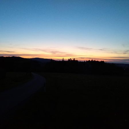 Ferienwohnung Steinwald Auslaufer Mit Blick Auf Kosseine Waldershof Exterior photo